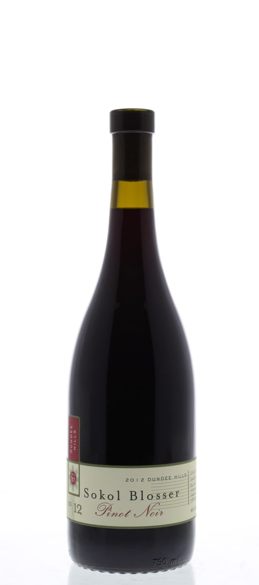 Sokol Blosser Dundee Hills Estate Pinot Noir 2012 Front Bottle Shot