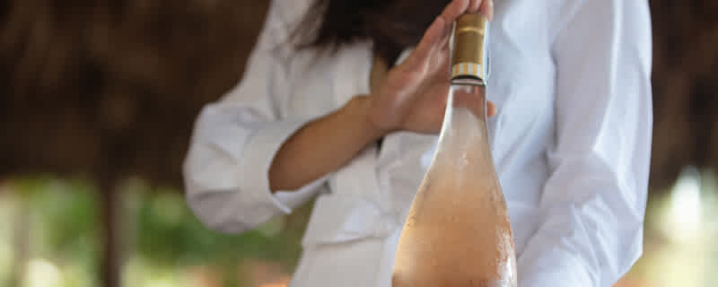Welcome Spring in With Rosé Discover the freshness of the 2024 vintage. 