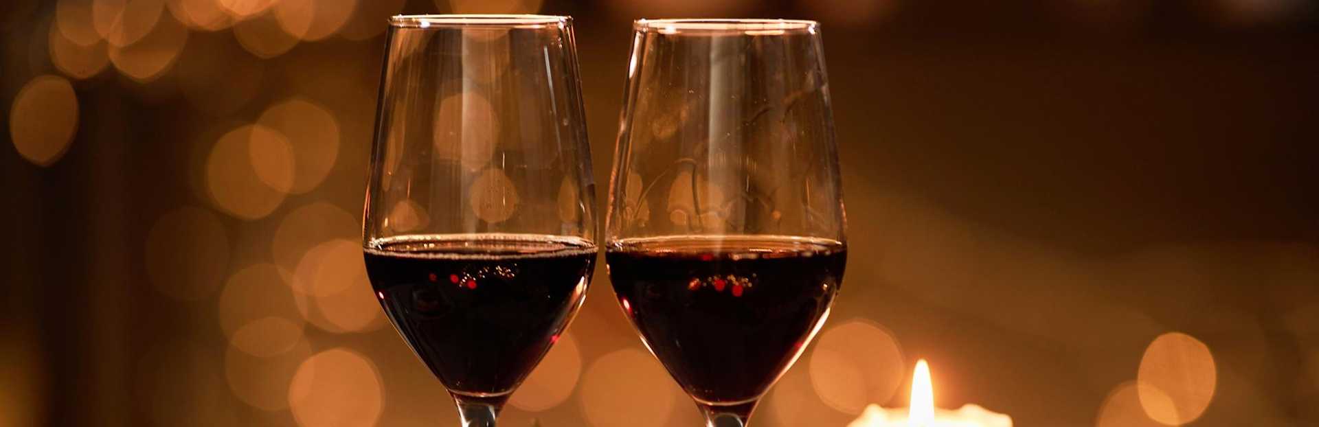 The Essential Full-Bodied Red Wine Guide: Grapes, Prices, and Pairings banner image