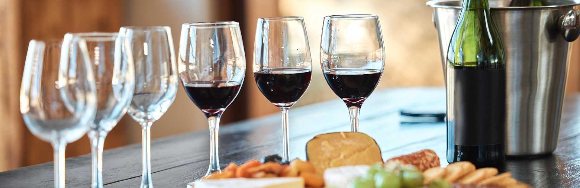 The Essential Pinot Noir Guide: Regions, Styles, and Bottles Under $30 banner image
