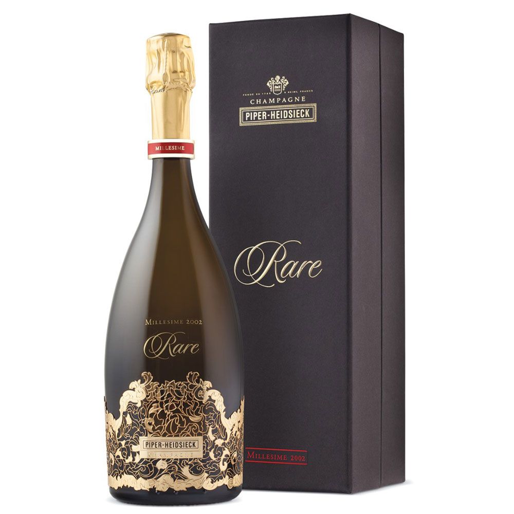 Flat front label of wine