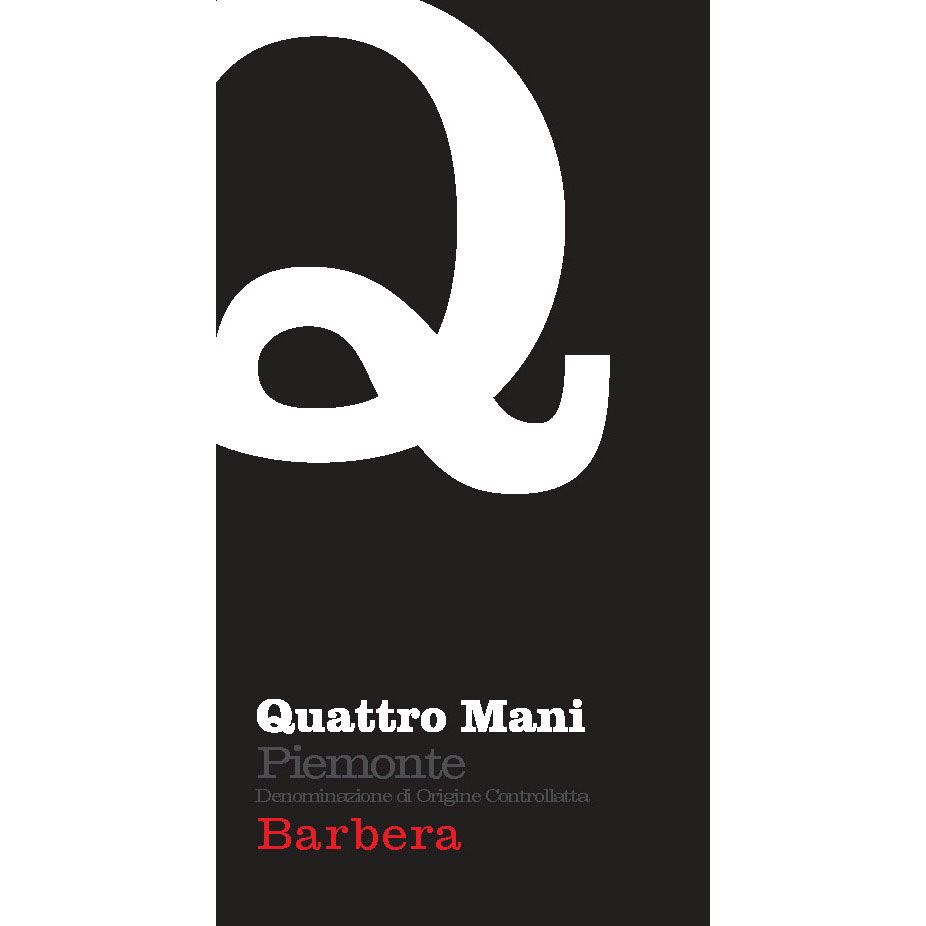 Flat front label of wine