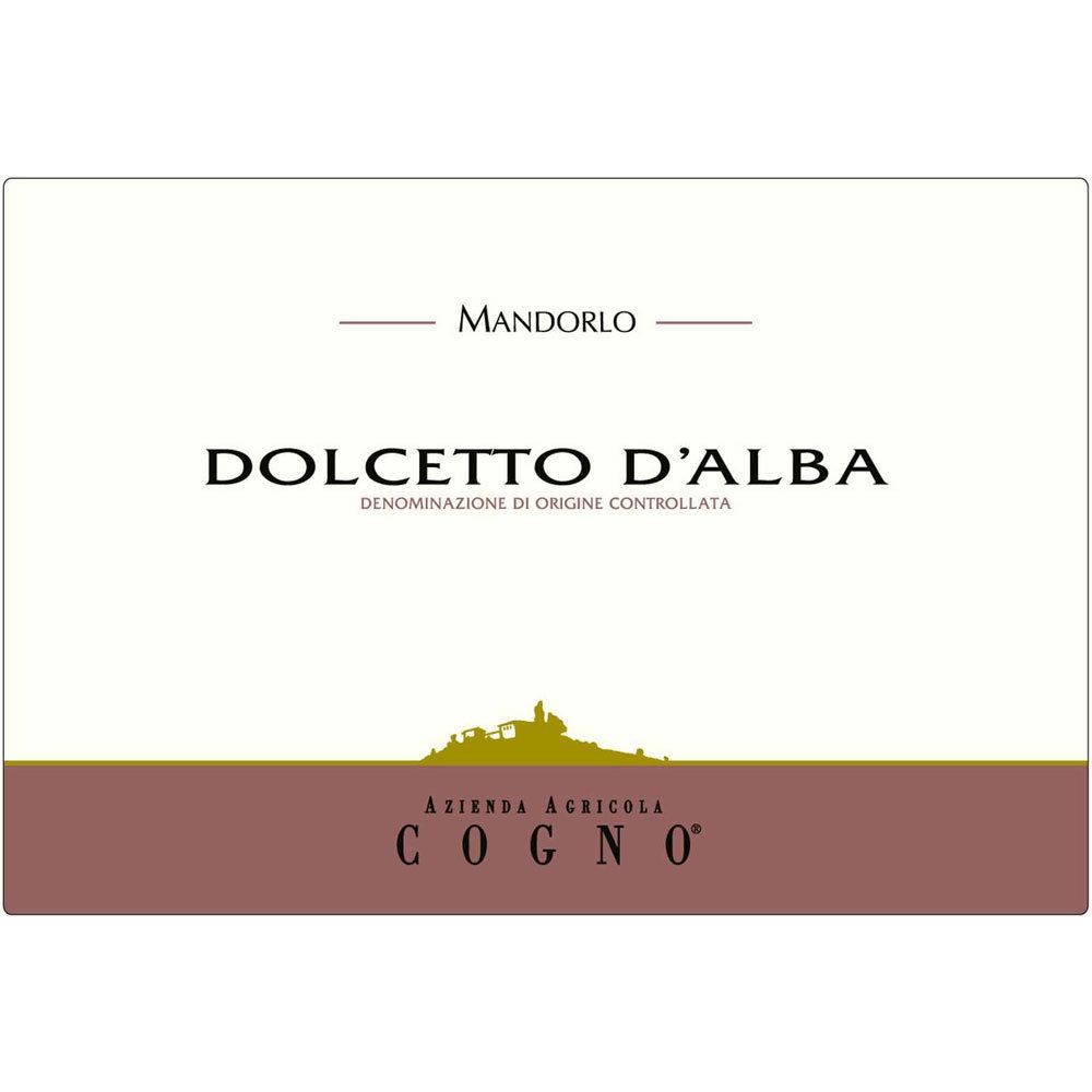 Flat front label of wine