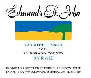 Flat front label of wine