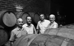 Aquitania Socios en Bodega Winery Image