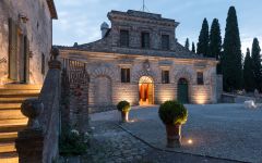 Fattoria di Felsina Old Cellar Winery Image