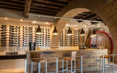 Ciacci Piccolomini d'Aragona Tasting Room Winery Image