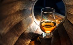 Admiral Rodney Winery Image