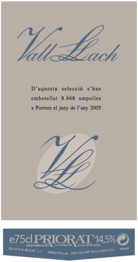 Flat front label of wine