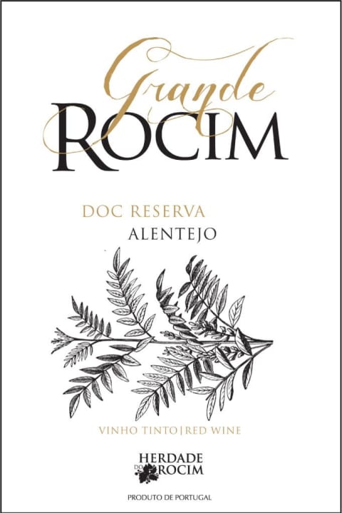 Flat front label of wine
