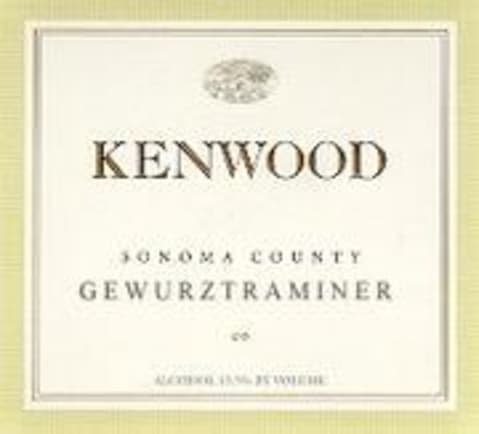 Flat front label of wine