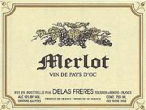 Flat front label of wine