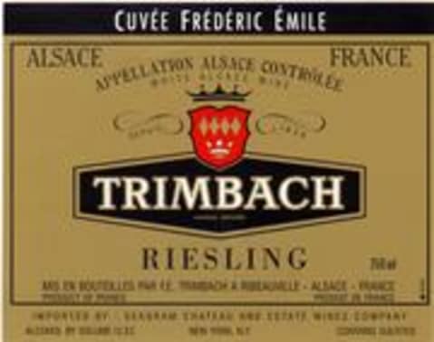 Flat front label of wine