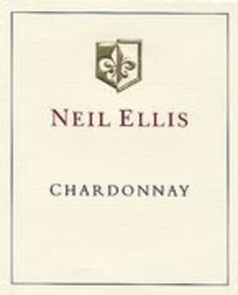 Flat front label of wine