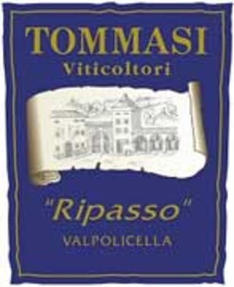 Flat front label of wine