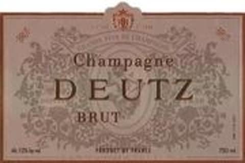 Flat front label of wine