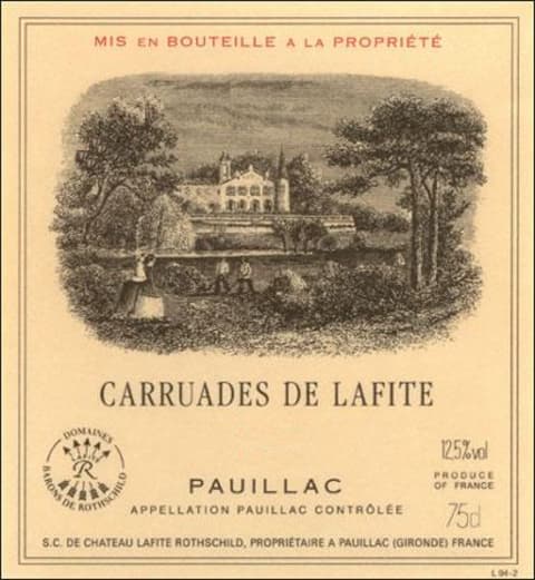 Flat front label of wine