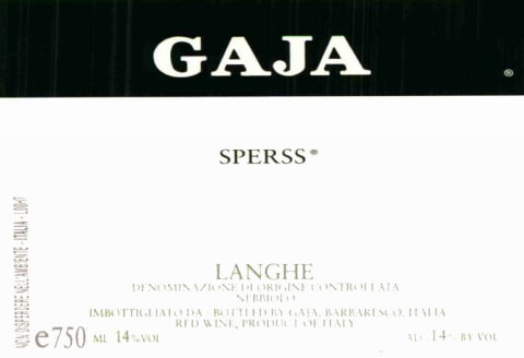 Flat front label of wine