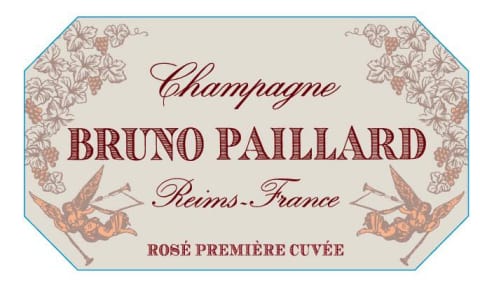 Flat front label of wine
