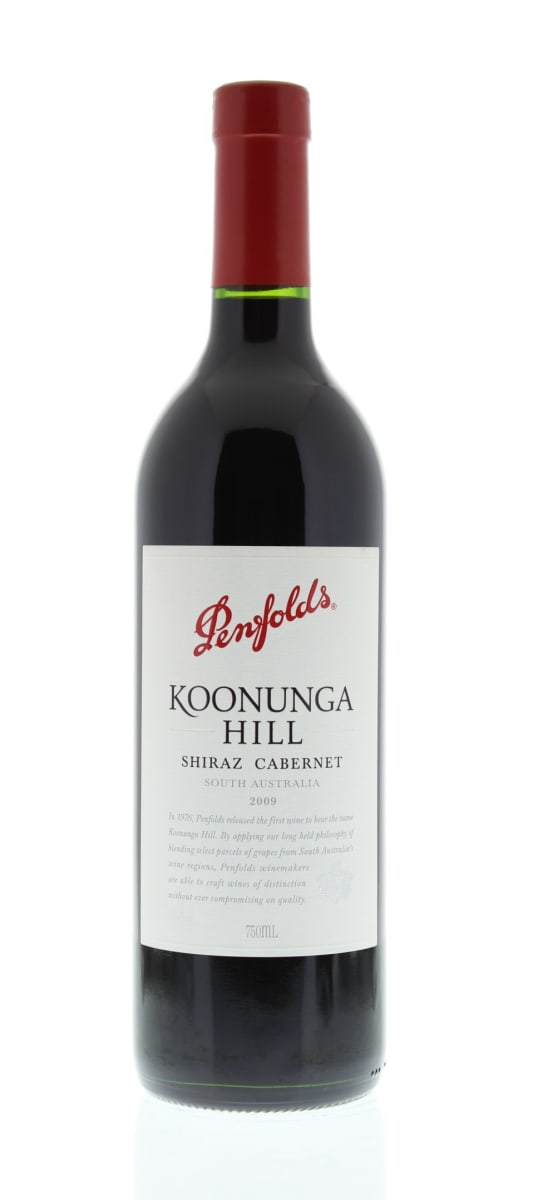 Penfolds Koonunga Hill Shiraz-Cabernet 2009 Front Bottle Shot