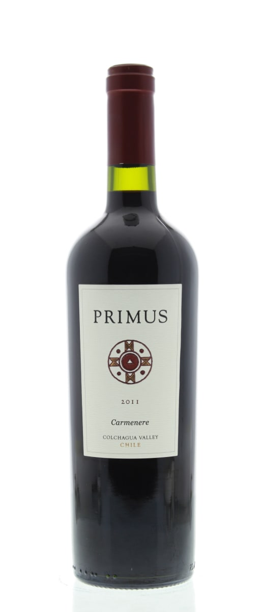 Primus Carmenere 2011 Front Bottle Shot