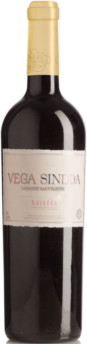 Bodegas Nekeas Vega Sindoa Cabernet Sauvignon 2013 Front Bottle Shot