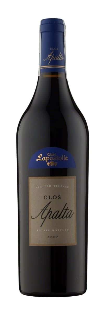 Clos Apalta  2007  Front Bottle Shot