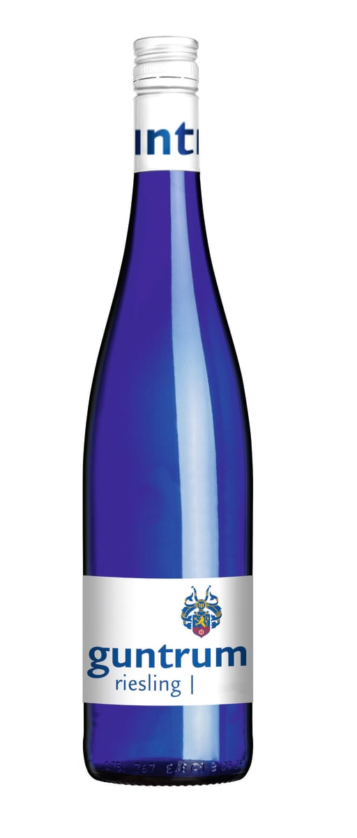 Louis Guntrum Rheinhessen Riesling Royal Blue 2020  Front Bottle Shot