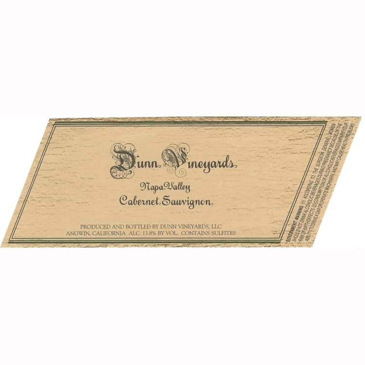 Flat front label of wine