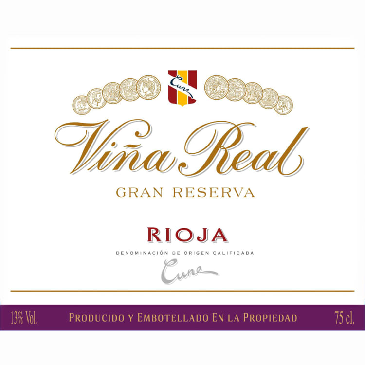 Flat front label of wine