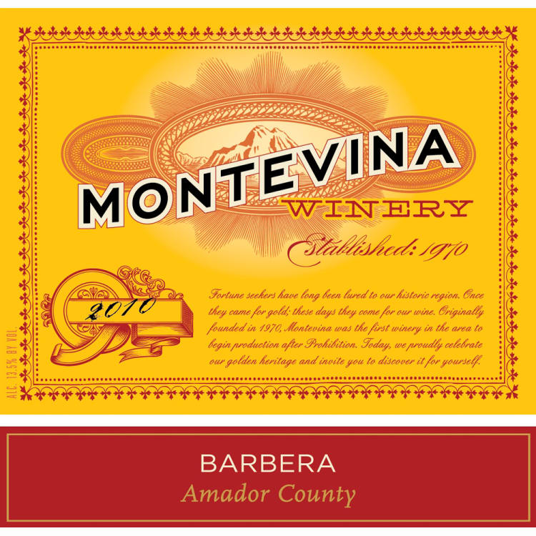 Flat front label of wine
