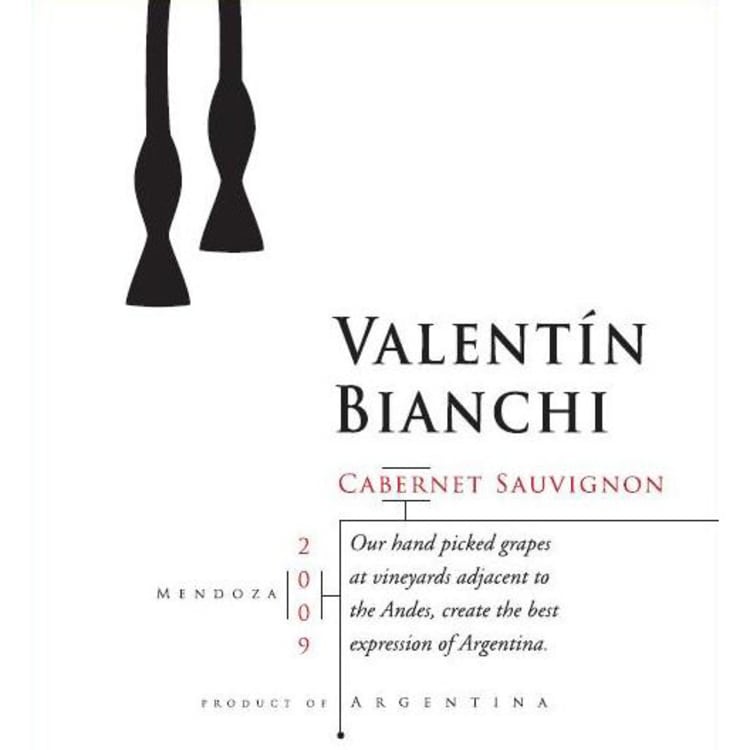 Flat front label of wine