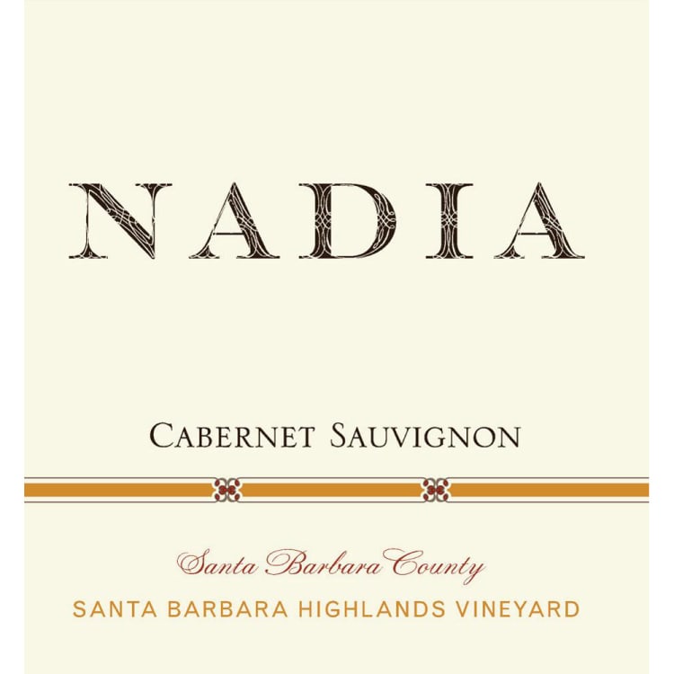 Flat front label of wine