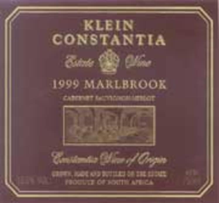 Flat front label of wine