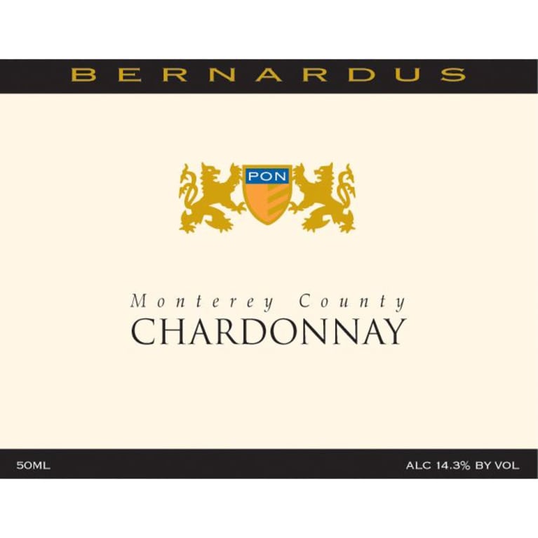 Flat front label of wine