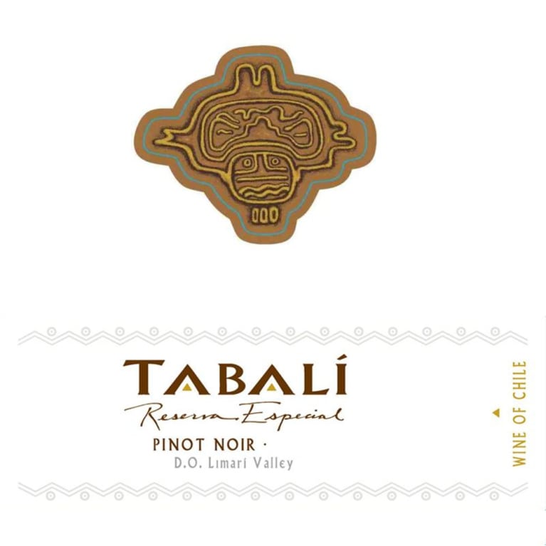 Flat front label of wine