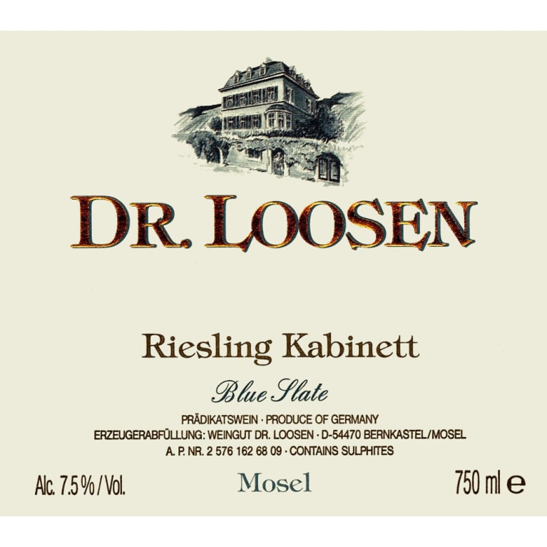 Flat front label of wine