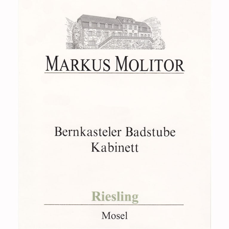 Flat front label of wine