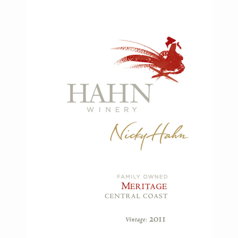 Flat front label of wine