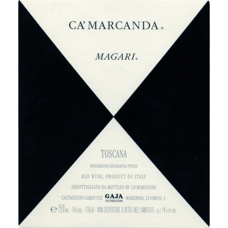 Flat front label of wine