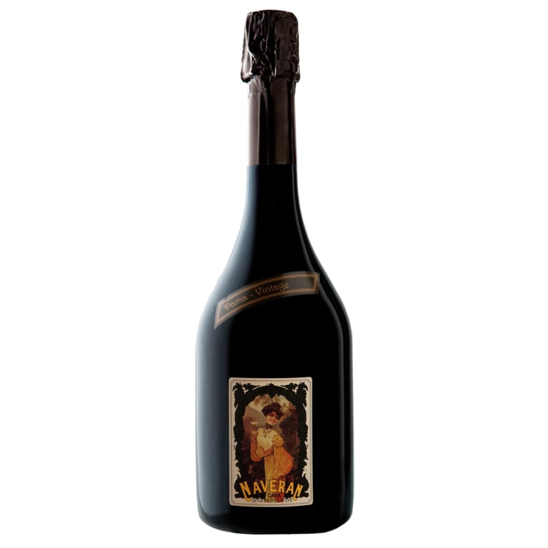 Flat front label of wine