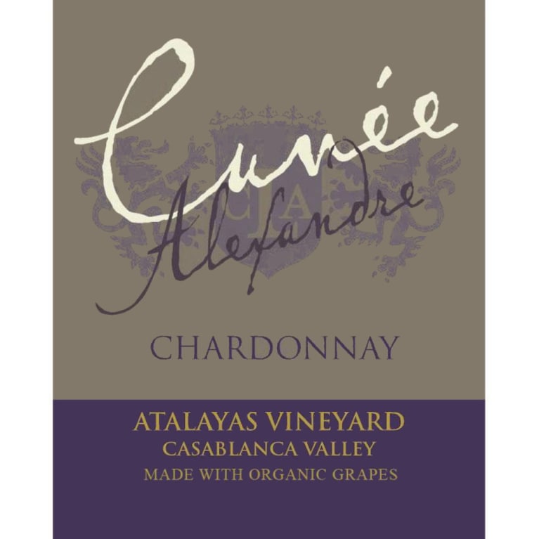 Flat front label of wine