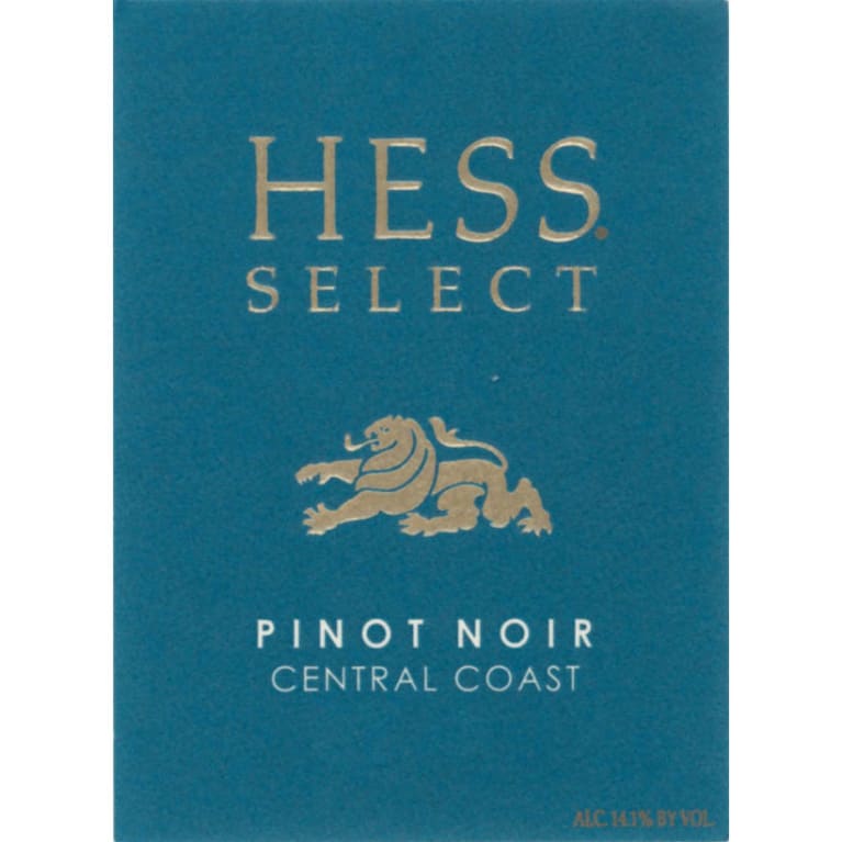 Flat front label of wine