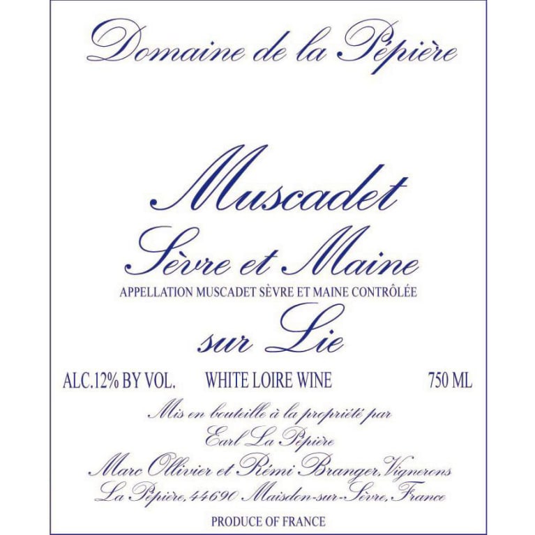 Flat front label of wine