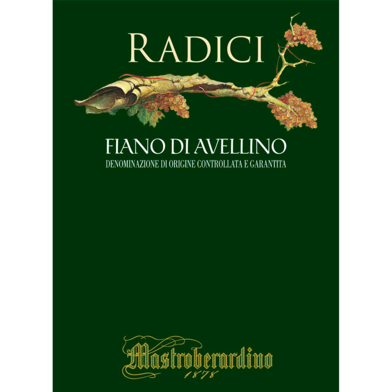Flat front label of wine