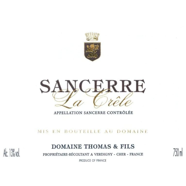 Flat front label of wine