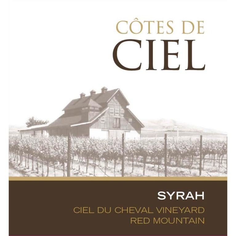 Flat front label of wine