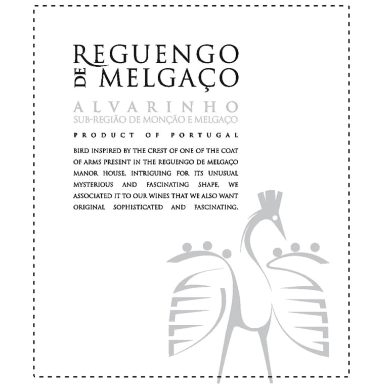 Flat front label of wine