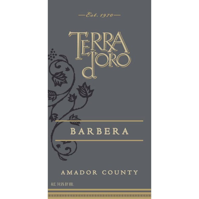 Flat front label of wine