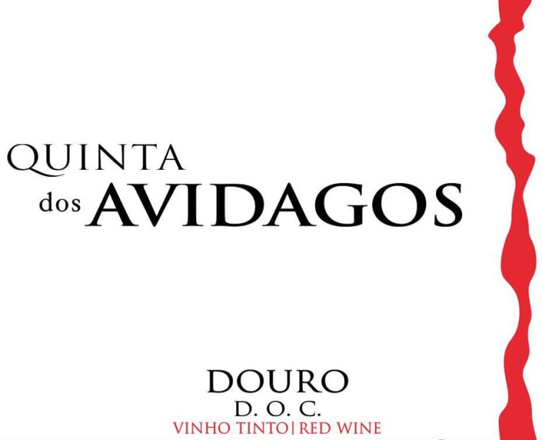 Flat front label of wine
